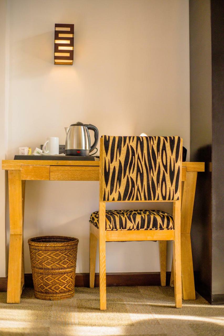 Huddle Hotel Nuwara Eliya Buitenkant foto