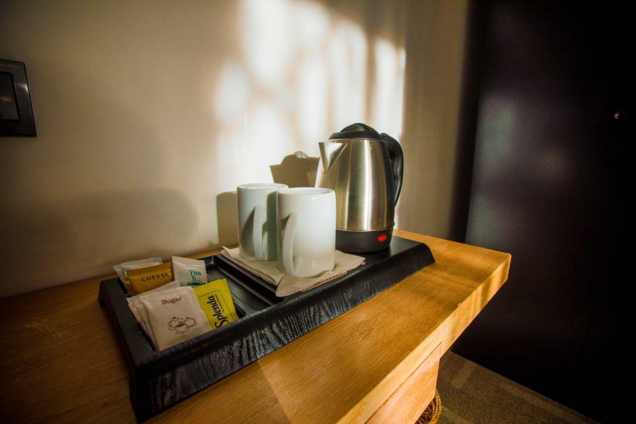 Huddle Hotel Nuwara Eliya Buitenkant foto